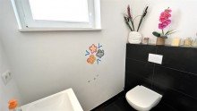 G�ste-WC im EG Familiengl�ck in MD-Ottersleben - hochwertige Stadtvilla in ruhiger Lage