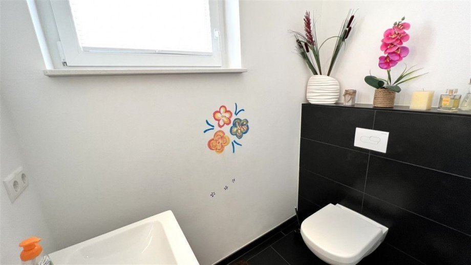 G�ste-WC im EG Einfamilienhaus Magdeburg