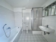 Bad Wohnen an der Elbe - gro�z�gige 2 Raum Wohnung