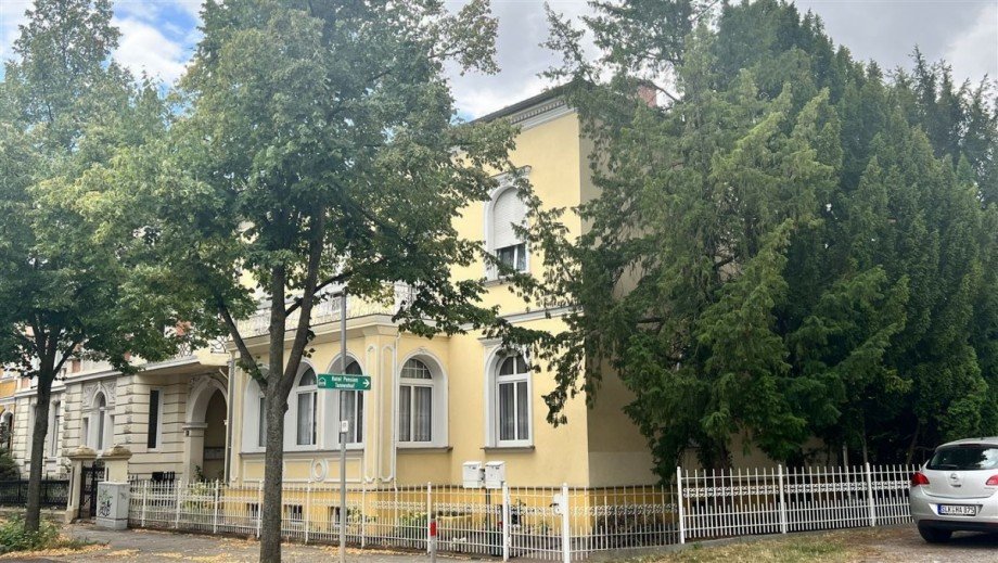Strassenansicht Mehrfamilienhaus Sch�nebeck (Elbe)