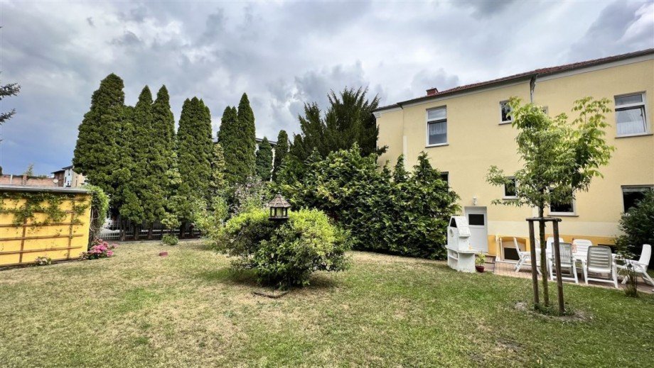 Gartenansicht Mehrfamilienhaus Sch�nebeck (Elbe)