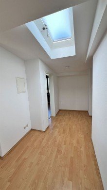 Diele Vermietete Attraktive 3-R-Wohnung in Magdeburg N�he Domplatz